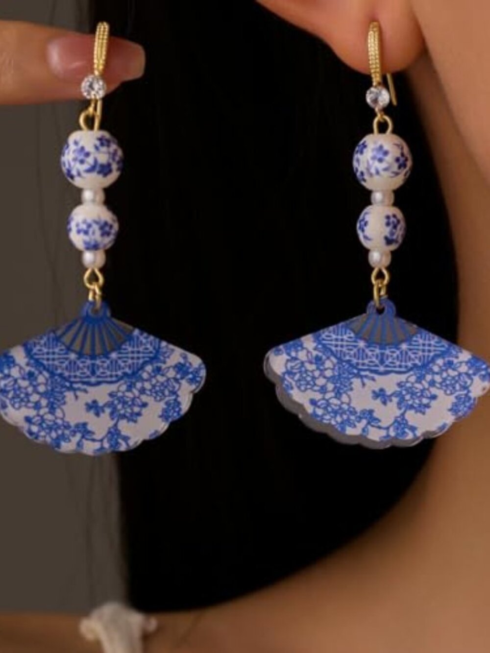 Blue White Porcelain Beaded Floral Teacup Fan Heart Pearl Pattern Drop Dangle